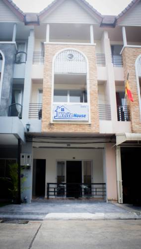 Plage de Kata Thaïlande code promo Booking.com