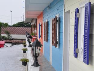 Sing Buri Thailand Hotels