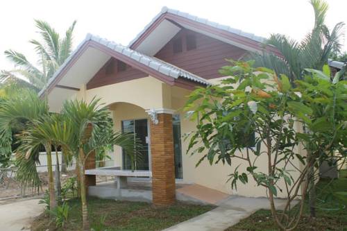 Saraphi Thailand Hotel