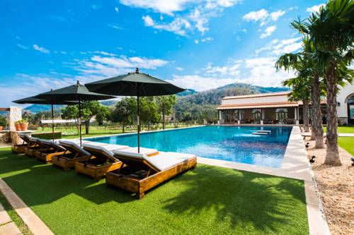 Muaklek Thailand Hotel