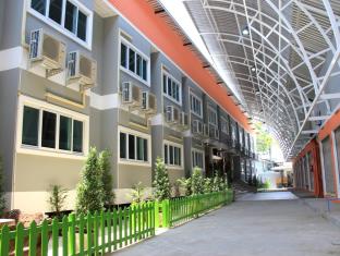 Koh Phi Phi Thailand Hotels
